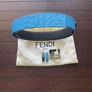Authentic Mens Fendi Reversible Belt FF Light Blue Size UK 36 Fits US (32 Waist)